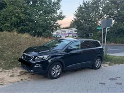 Schwarz Gebraucht 2020 Peugeot 5008 Van / Kleinbus | 17.500 € (Fairer Preis)