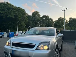 Grau Gebraucht 2003 Opel Vectra GTS Limousine | 1.200 € (Guter Preis)