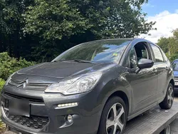 Grau Gebraucht 2016 Citroën C3 Kleinwagen | 3.300 €