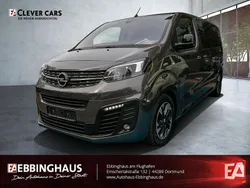 Grau Gebraucht 2022 Opel Zafira Life Van | 36.990 € (Etwas zu teuer)