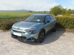 Blau Gebraucht 2021 Citroën e-C4 Shine Limousine | 17.900 € (Etwas zu teuer)