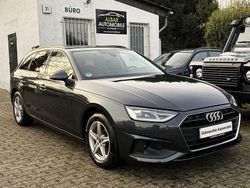 Grau Gebraucht 2022 Audi A4 Sport Kombi | 19.810 € (Superpreis)