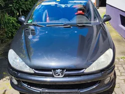Schwarz Gebraucht 2003 Peugeot 206 CC Platinum Cabrio | 2.249 €