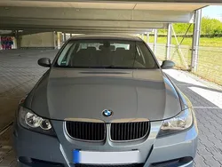 Blau Gebraucht 2006 BMW 318 Limousine | 3.500 € (Guter Preis)
