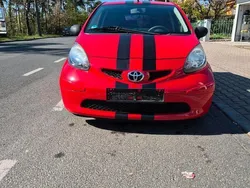 Rot Gebraucht 2007 Toyota Aygo Kleinwagen | 1.999 € (Guter Preis)