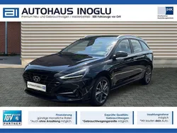 Phantom black / mic Gebraucht 2023 Hyundai i30 Kombi | 17.280 € (Guter Preis)