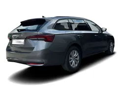 Grau Neu 2025 Skoda Octavia Selection Kombi | 42.064 € (Teuer)