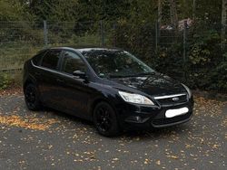 Schwarz Gebraucht 2009 Ford Focus Sport Limousine | 2.900 € (Fairer Preis)