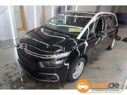 Schwarz Gebraucht 2022 Citroën C4 SpaceTourer Shine Van / Kleinbus | 20.450 € (Fairer Preis)