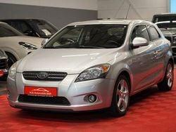 Silber Gebraucht 2010 Kia Ceed Limousine | 3.250 € (Superpreis)