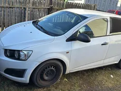 Weiß Gebraucht 2012 Chevrolet Aveo Kleinwagen | 1.400 €