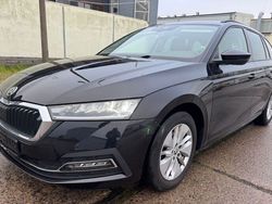 Schwarz Gebraucht 2020 Skoda Octavia Kombi | 16.499 € (Guter Preis)