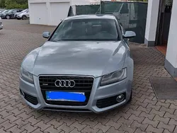 Silber Gebraucht 2011 Audi A5 S-Line Coupé | 19.500 €