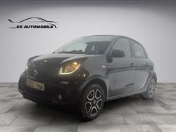 Schwarz Gebraucht 2016 Smart ForFour Passion Kleinwagen | 10.599 € (Fairer Preis)