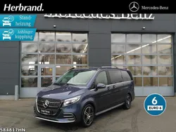 Blau Gebraucht 2024 Mercedes V300 Avantgarde Van / Kleinbus | 83.600 €