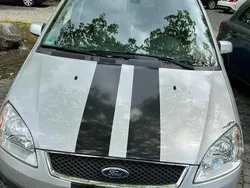 Grau Gebraucht 2006 Ford C-MAX Van / Kleinbus | 4.000 €