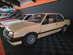 Beige Gebraucht 1984 Opel Ascona Limousine | 6.500 €