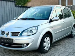 Grau Gebraucht 2009 Renault Scénic III Avantage Van / Kleinbus | 1.450 € (Guter Preis)