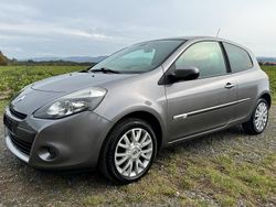 Grau Gebraucht 2009 Renault Clio III Kleinwagen | 4.899 €