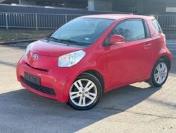Rot Gebraucht 2010 Toyota iQ Kleinwagen | 5.990 € (Fairer Preis)