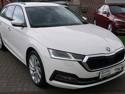 Candyweiss Gebraucht 2021 Skoda Octavia First Edition Kombi | 22.900 € (Fairer Preis)