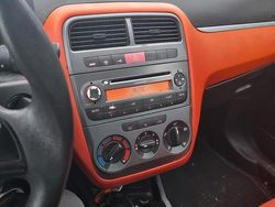 Orange Gebraucht 2006 Fiat Punto Kleinwagen | 850 € (Superpreis)
