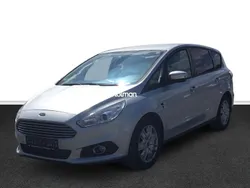 Silber Gebraucht 2017 Ford S-MAX Trend Van / Kleinbus | 12.364 € (Guter Preis)