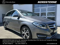Grau Gebraucht 2015 Mercedes B180 Style Van / Kleinbus | 15.888 € (Etwas zu teuer)