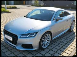 Silber Gebraucht 2015 Audi TT S-Line Coupé | 28.500 € (Teuer)