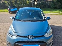 Blau Gebraucht 2015 Hyundai i10 Kleinwagen | 5.450 € (Guter Preis)
