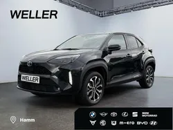 Schwarz Gebraucht 2024 Toyota Yaris Cross Team SUV | 26.990 € (Fairer Preis)