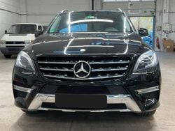 Schwarz Gebraucht 2012 Mercedes ML350 AMG SUV | 21.999 € (Fairer Preis)