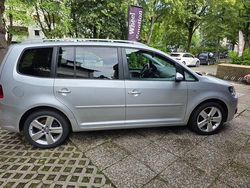 Silber Gebraucht 2014 VW Touran Comfortline Van / Kleinbus | 12.500 € (Fairer Preis)