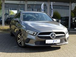 Mountaingrau Gebraucht 2021 Mercedes A200 Limousine | 21.790 € (Fairer Preis)