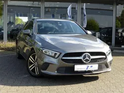 Mountaingrau Gebraucht 2021 Mercedes A200 Limousine | 22.490 € (Fairer Preis)