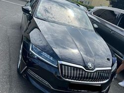 Schwarz Gebraucht 2020 Skoda Superb Style Kombi | 21.600 € (Fairer Preis)