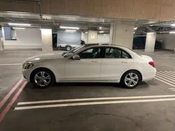 Weiß Gebraucht 2015 Mercedes C180 Avantgarde Limousine | 18.300 € (Etwas zu teuer)