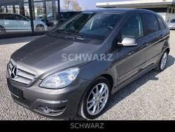 Mercedes B200