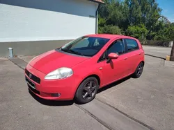 Rot Gebraucht 2009 Fiat Grande Punto Kleinwagen | 2.200 € (Guter Preis)