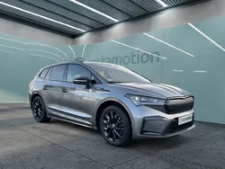 Grau Gebraucht 2022 Skoda Enyaq iV SportLine SUV | 40.100 € (Teuer)