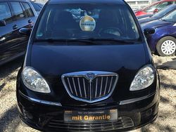 Schwarz Gebraucht 2009 Lancia Musa Van / Kleinbus | 5.500 € (Teuer)