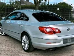 Grau Gebraucht 2010 VW CC Sportline Limousine | 7.200 € (Etwas zu teuer)