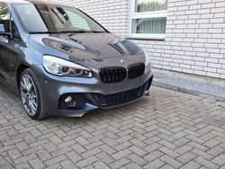 Grau Gebraucht 2016 BMW 218 Gran Tourer M Sport Van / Kleinbus | 18.000 € (Fairer Preis)