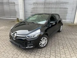 Schwarz Gebraucht 2017 Renault Clio IV LIMITED Kleinwagen | 8.499 € (Guter Preis)