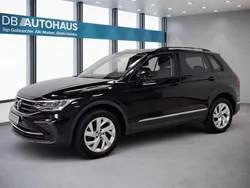 Schwarz Gebraucht 2022 VW Tiguan Life SUV | 31.330 € (Guter Preis)