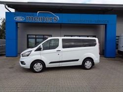 Weiß Gebraucht 2020 Ford Tourneo Custom Van | 25.526 € (Teuer)