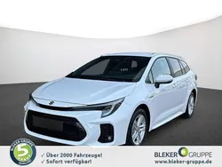 Super white Gebraucht 2025 Suzuki Swace Comfort+ Limousine | 30.990 € (Teuer)