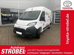 Icy white Gebraucht 2024 Toyota Proace Van | 32.908 €
