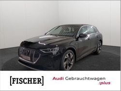 Brillantschwarz Gebraucht 2022 Audi e-tron S-Line SUV | 34.987 € (Fairer Preis)