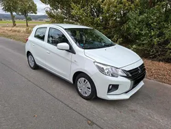 Weiß Gebraucht 2021 Mitsubishi Space Star Spirit Kleinwagen | 8.900 € (Guter Preis)